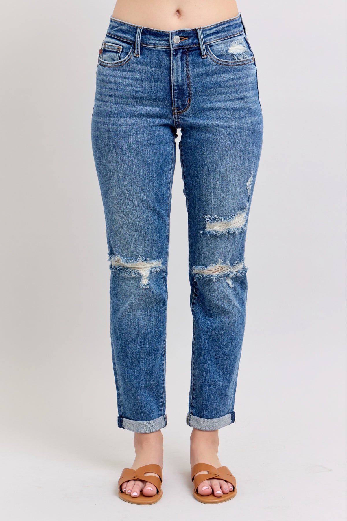 Mid Rise Vintage Wash Boyfriend Fit W/ Destroy Judy Blue Jeans