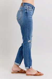 Mid Rise Vintage Wash Boyfriend Fit W/ Destroy Judy Blue Jeans