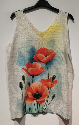 Beige Poppy Floral Sleeveless Sweater One Size
