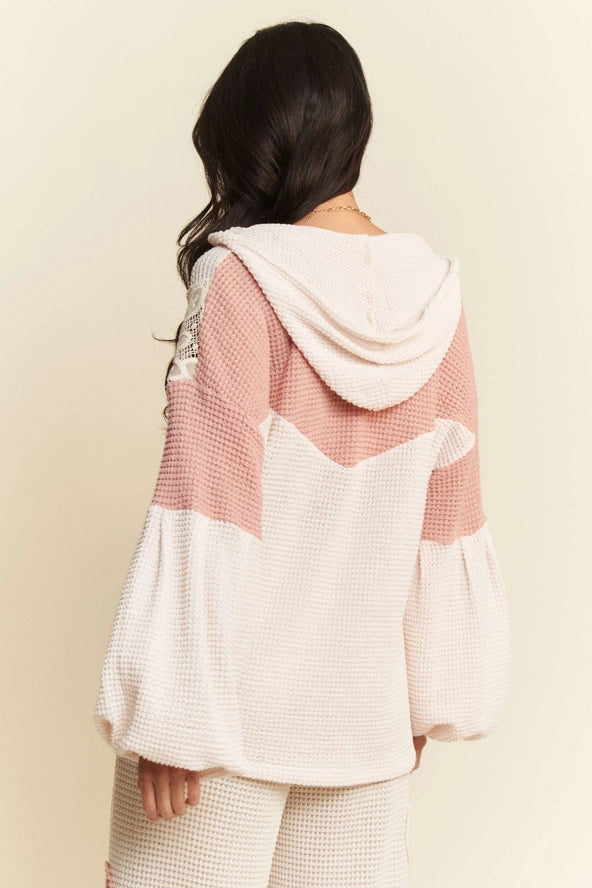 Oversized Knit Hoodie W/Flower Patch Contrast and Crochet Lace in Pink